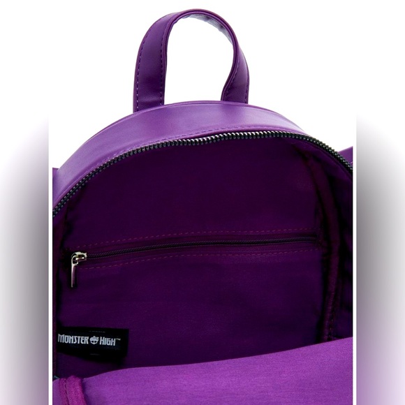 Brand New W/ Tags Monster High Draculaura Count Fabulous Figural Mini Backpack - Picture 4 of 6
